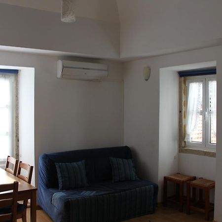 Lisbon Castle Apartment Стая снимка